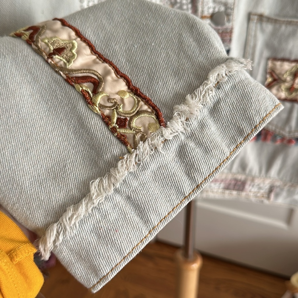 Pol Patchwork Lace Oversized Denim Jacket Light W… - image 6